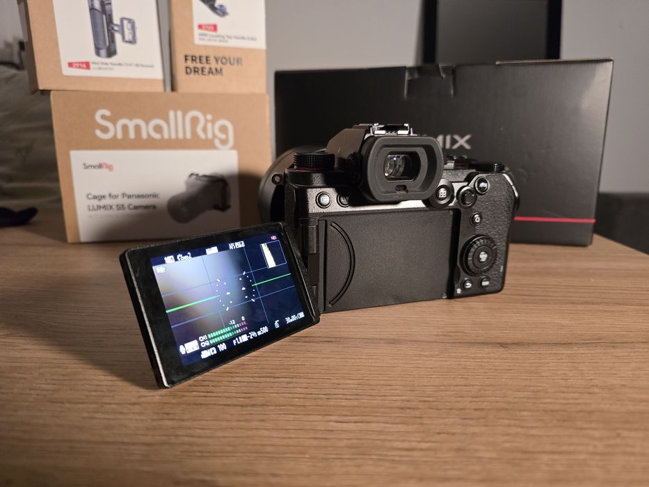 Panasonic S5 Full Frame Body | V-Log 10 Bit 4K | Kit Video