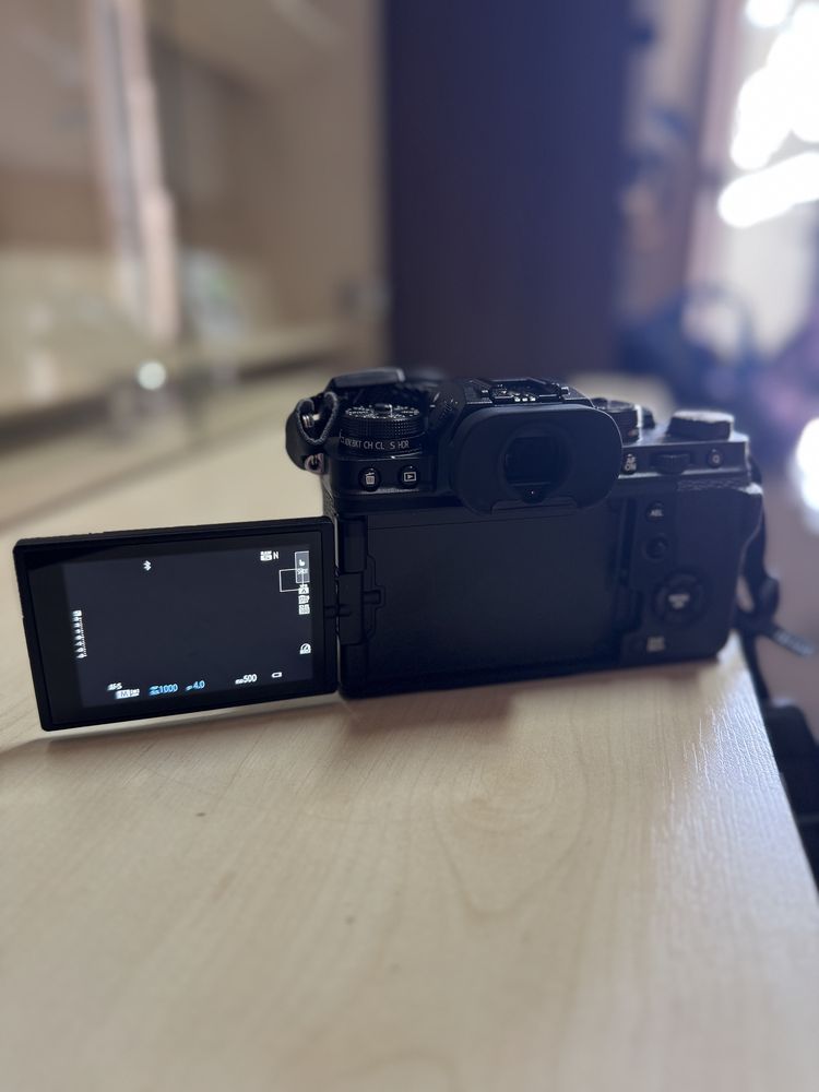 Fujifilm X-T4 cu obiectiv 16-80 mm (negru)