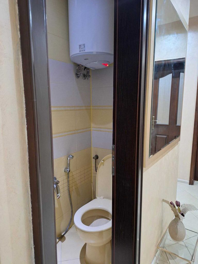 Продава се Тристаен апартамент в Пловдив, Гагарин - 93 кв.м за 1871 €/кв.м - Снимка #13