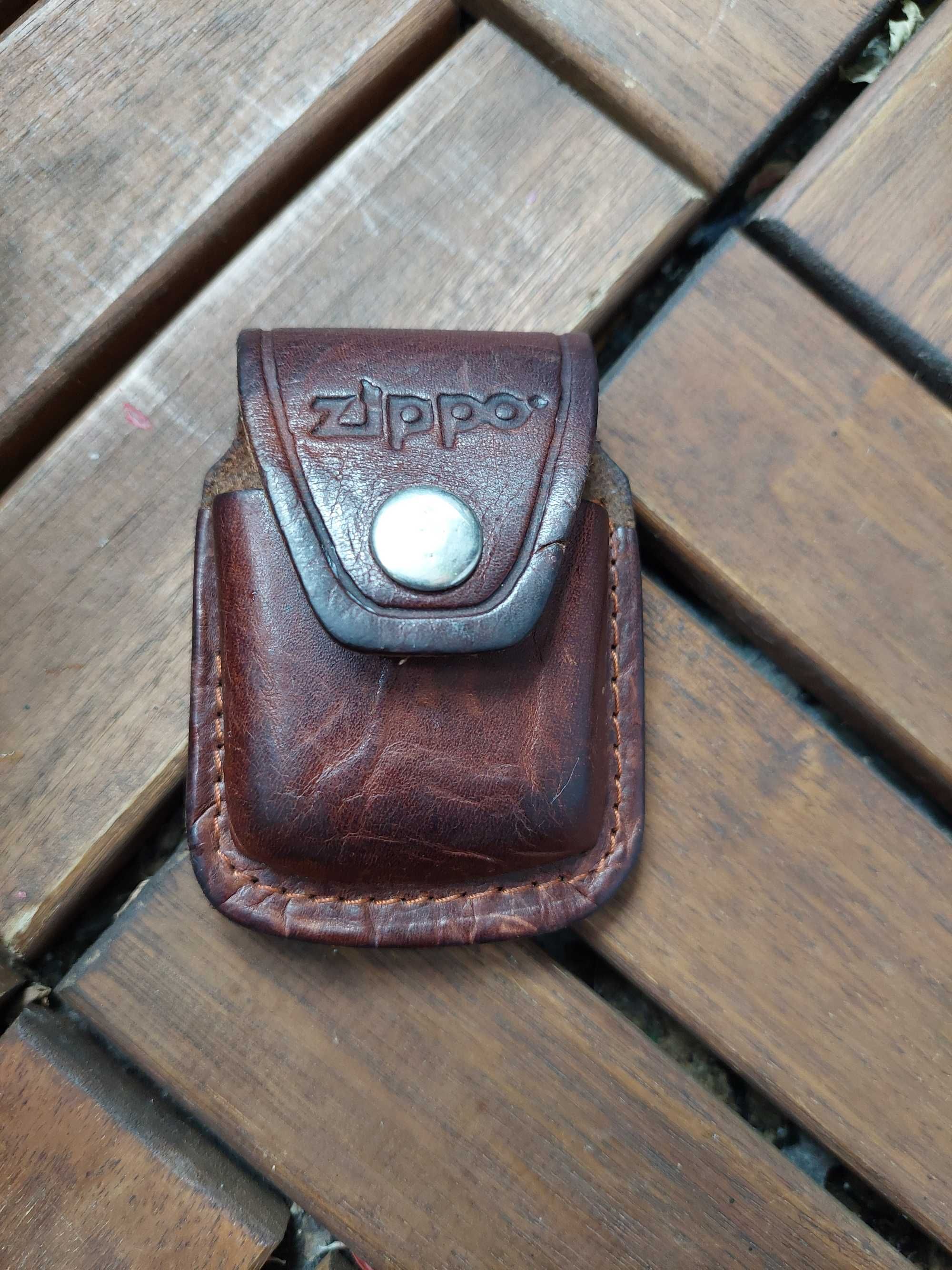 Калъфче Zippo за колан