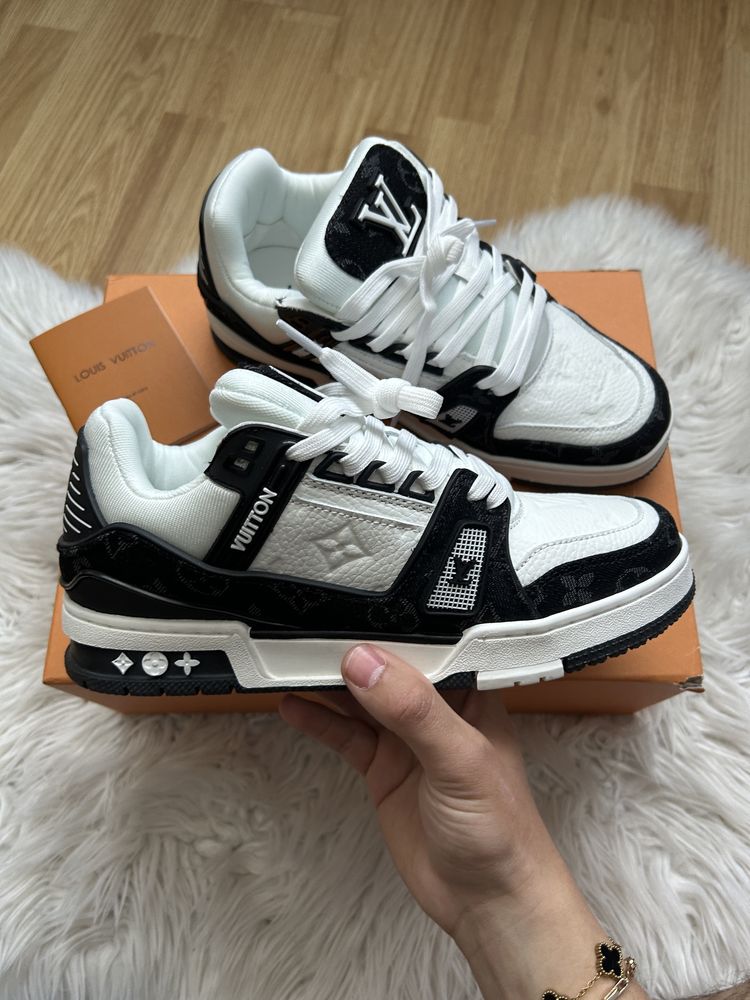 adidasi Louis Vuitton Trainers