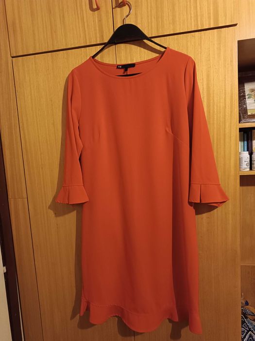 Дамска рокля червена