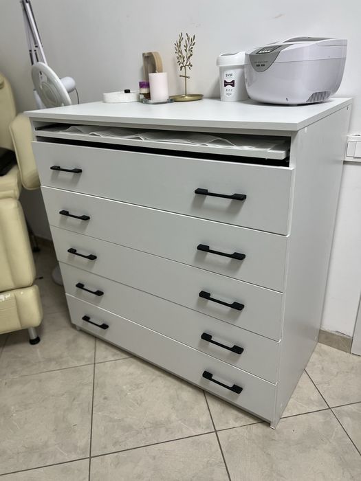 Продам комод, выдвежной с сушкой для инструментов