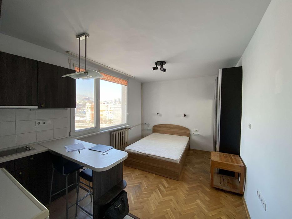 Дава се под наем Едностаен апартамент в София, Дружба 1 - 36 кв.м за 380 € - Снимка #2