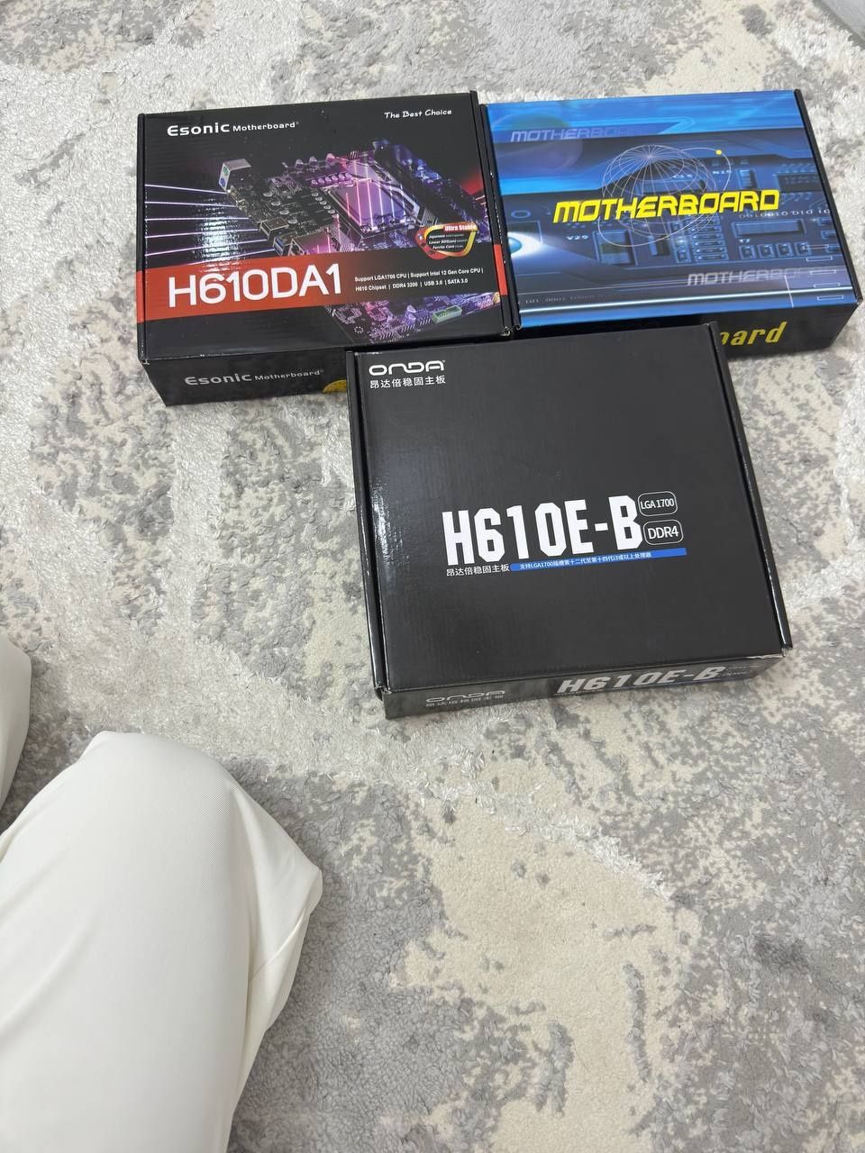 Материнская плата H610