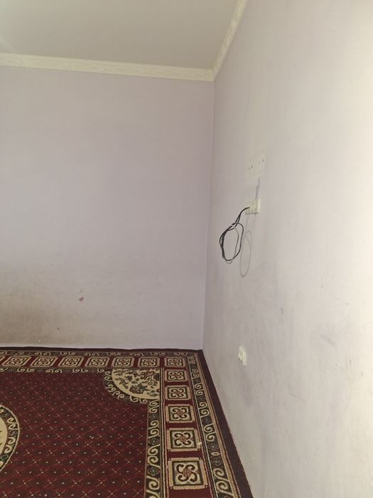 Квартира ижорага берилади 1хоналик 2этаж мулжал 11полкеленика Мезон