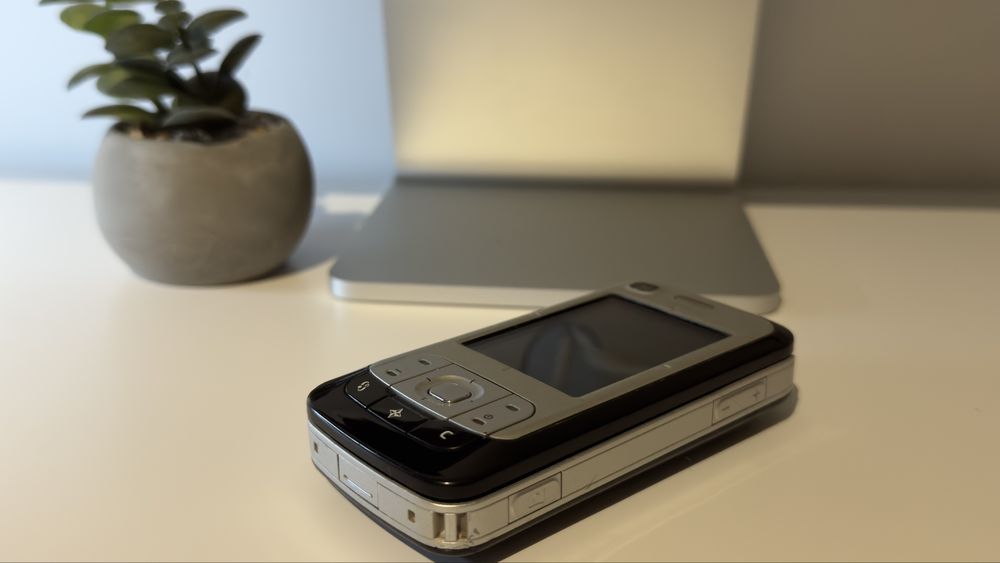 Nokia 6110 Navigator – Telefon clasic cu GPS dedicat
