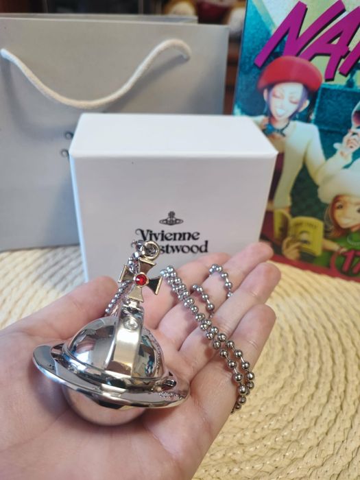 Bricheta Vivienne Westwood