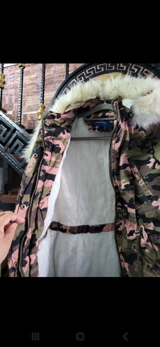 Geaca inblanitq foarte bunq