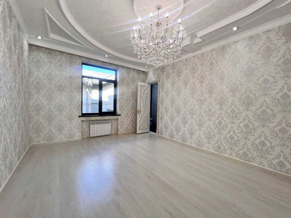 Ракат Махалля
2 этажа + подвал
Площадь дома: 300 м²
3 сотки