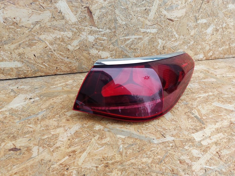 Stop tripla dreapta mercedes e class w214 led original