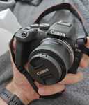 Vând canon r10 mirroless+Obiectiv 18-45mm IS STM nou