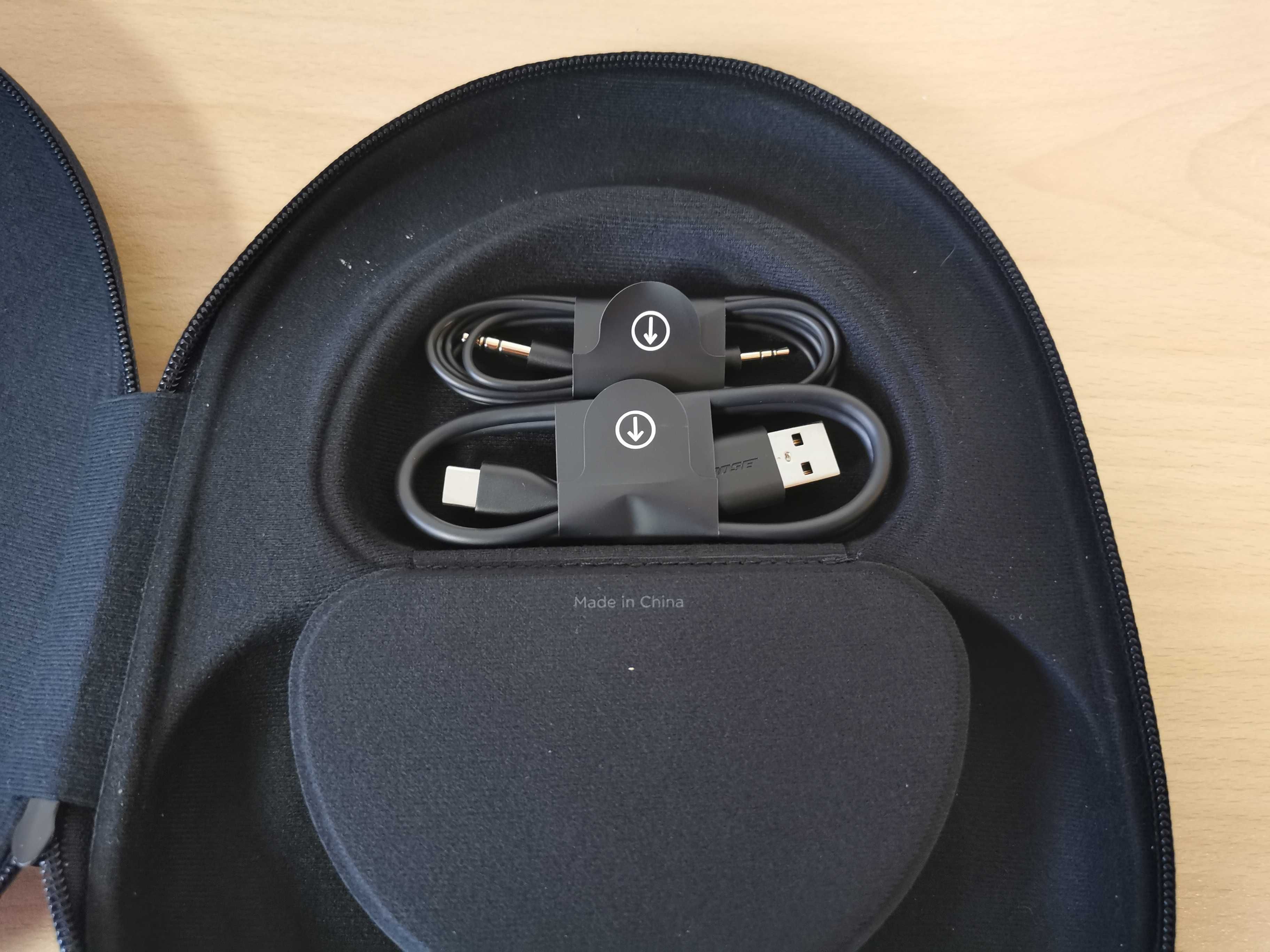 Bose Noise Cancelling 700 безжични слушалки