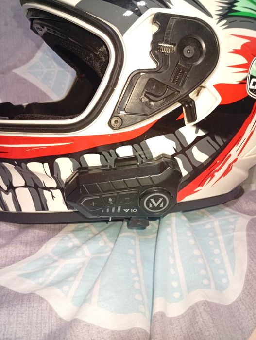 продам шлем с гарнитурой