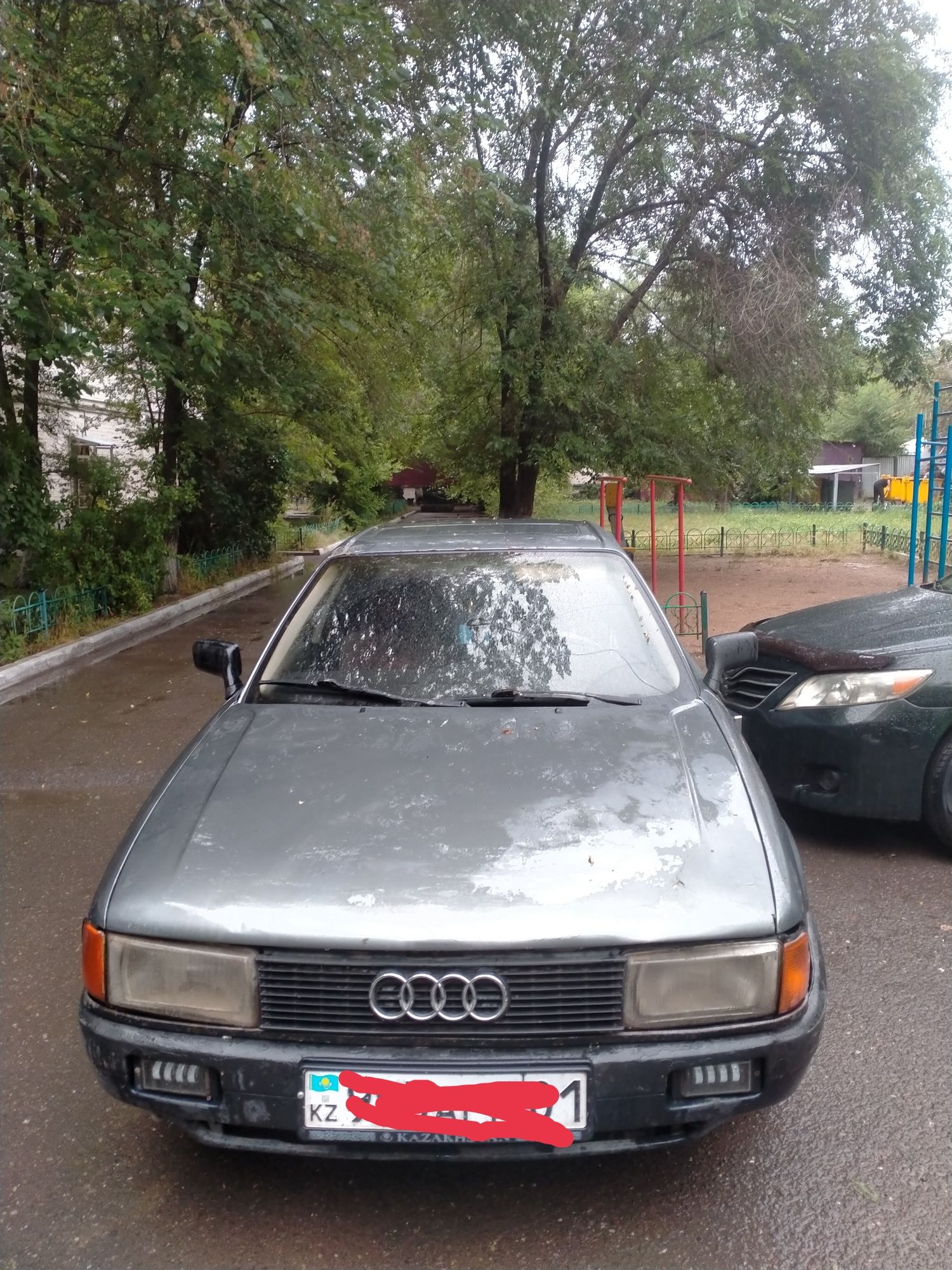 Продам Ауди 80 б3