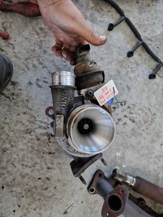 Turbo Turbina Volvo 2.0 d V40 S60 C70 C30 S40 Euro 5 cod 31312712