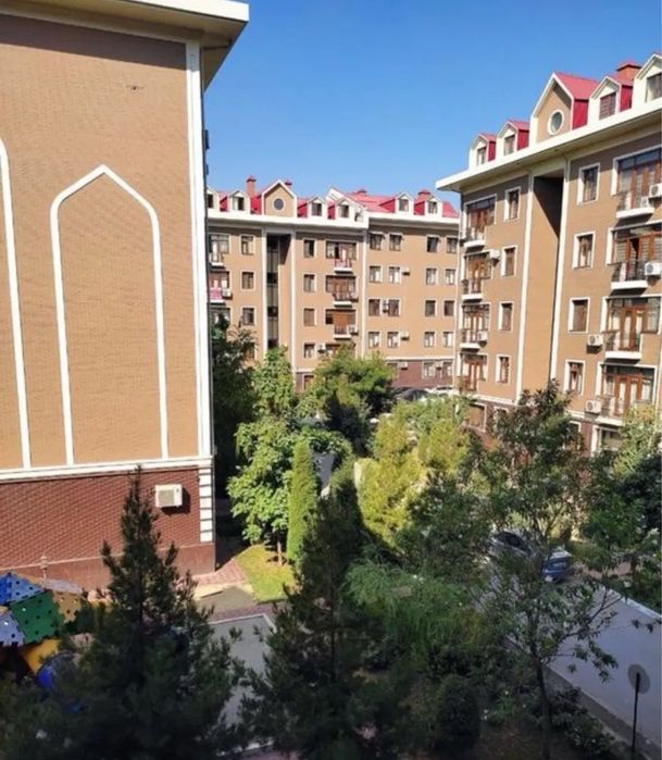 Продвется 1/2/6 ЖК Замок счастя Юнусабад 17