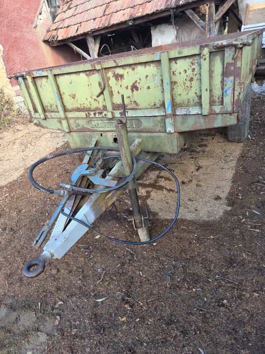 Remorca basculabila (agricola, tractor)