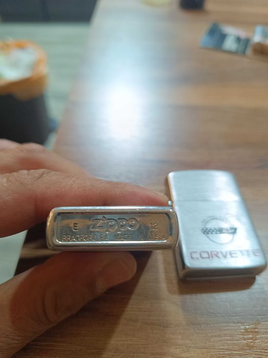 Brichete zippo americane