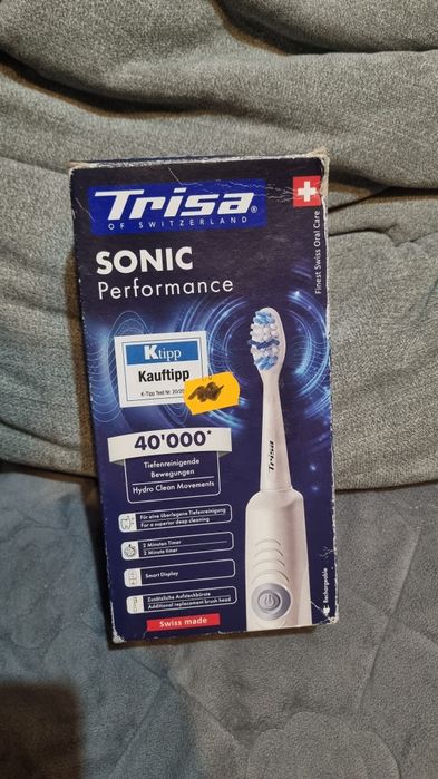 Periuța de dinți electrică TRISA SONIC