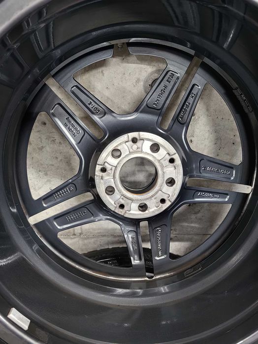 Continental 235/55/19R 2бр 255/50/R19 2 бр dot 29/24