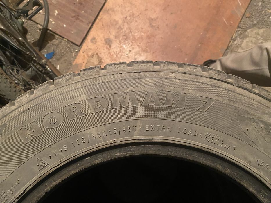 Зимние Шины б/у Nordman 7