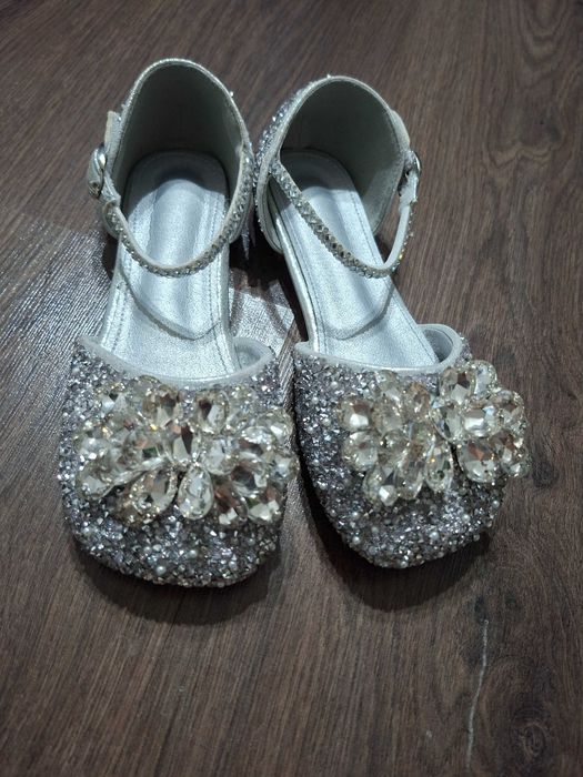 Туфельки на утренник