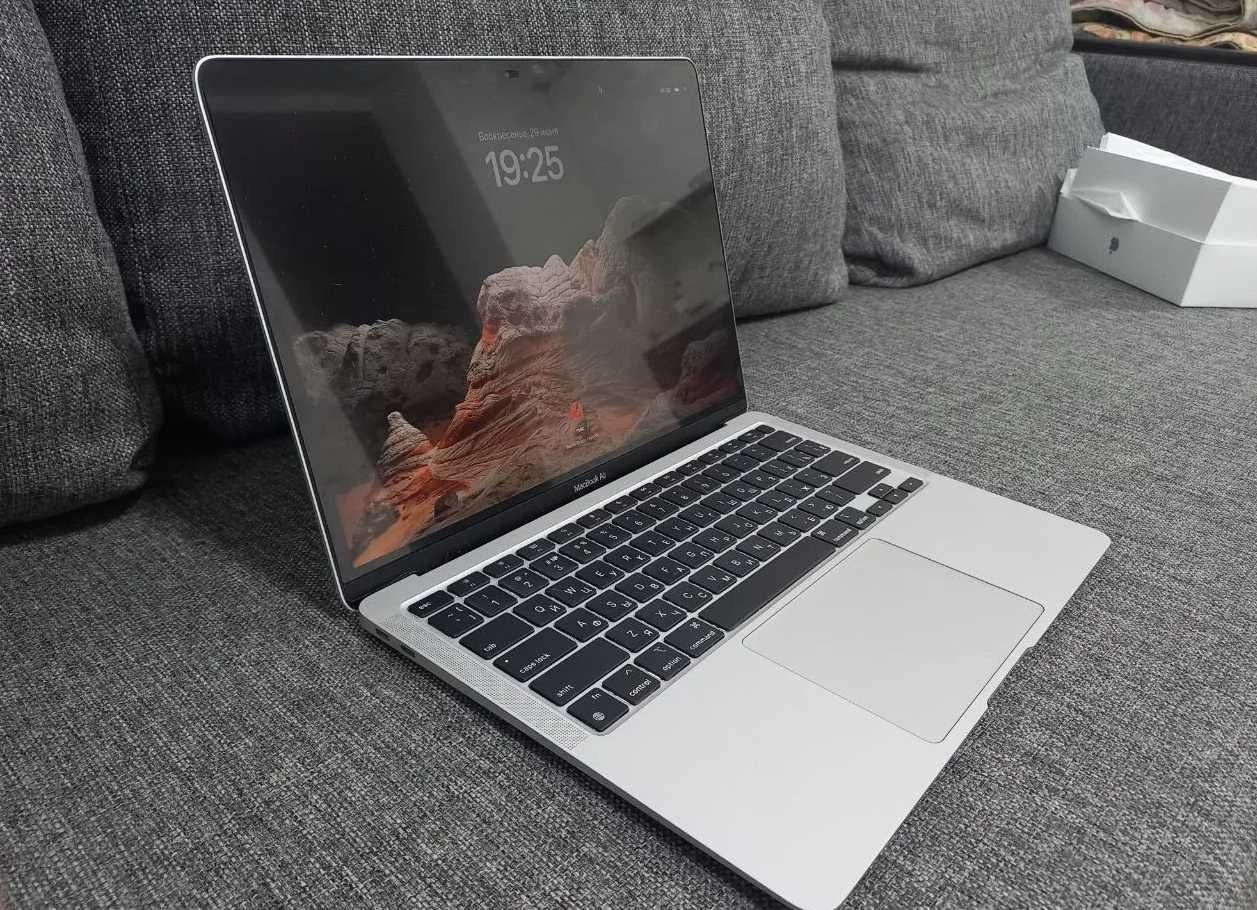 Apple macbook air 13 2020 m1 8gb 256
