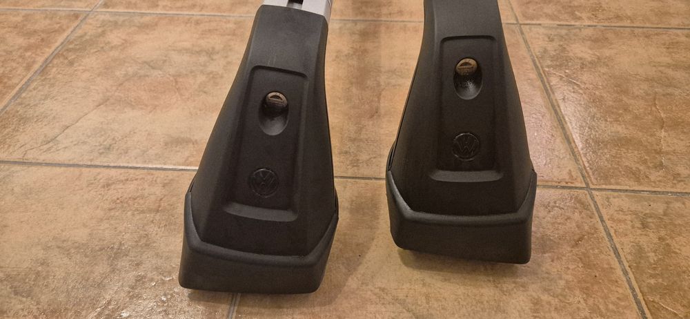 Bare originale portbagaj VW Passat B8, noi, nefolosite niciodata