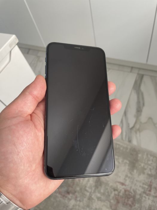 Iphone 11 Pro max / pentru piese /