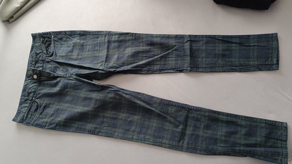 Lot haine femei, bluze,pantaloni