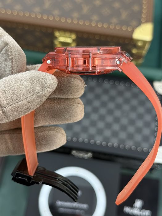 Hublot Big Bang Unico Saphire Red