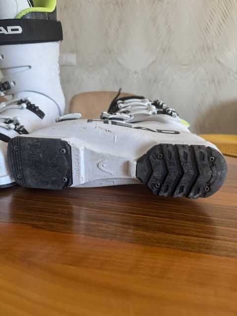 Ски обувки HEAD 24 - 24.5