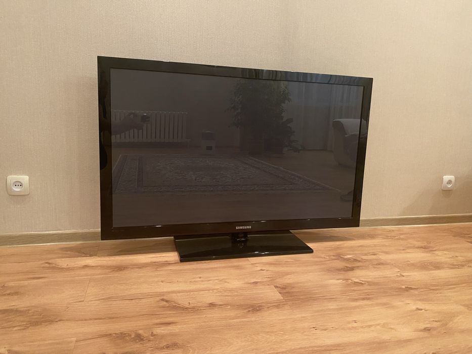 Продам телевизор