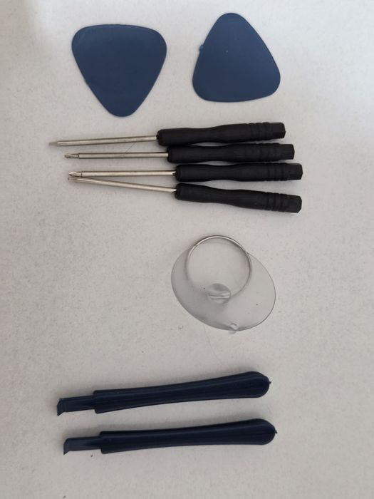 продам набор инструментов для айфона