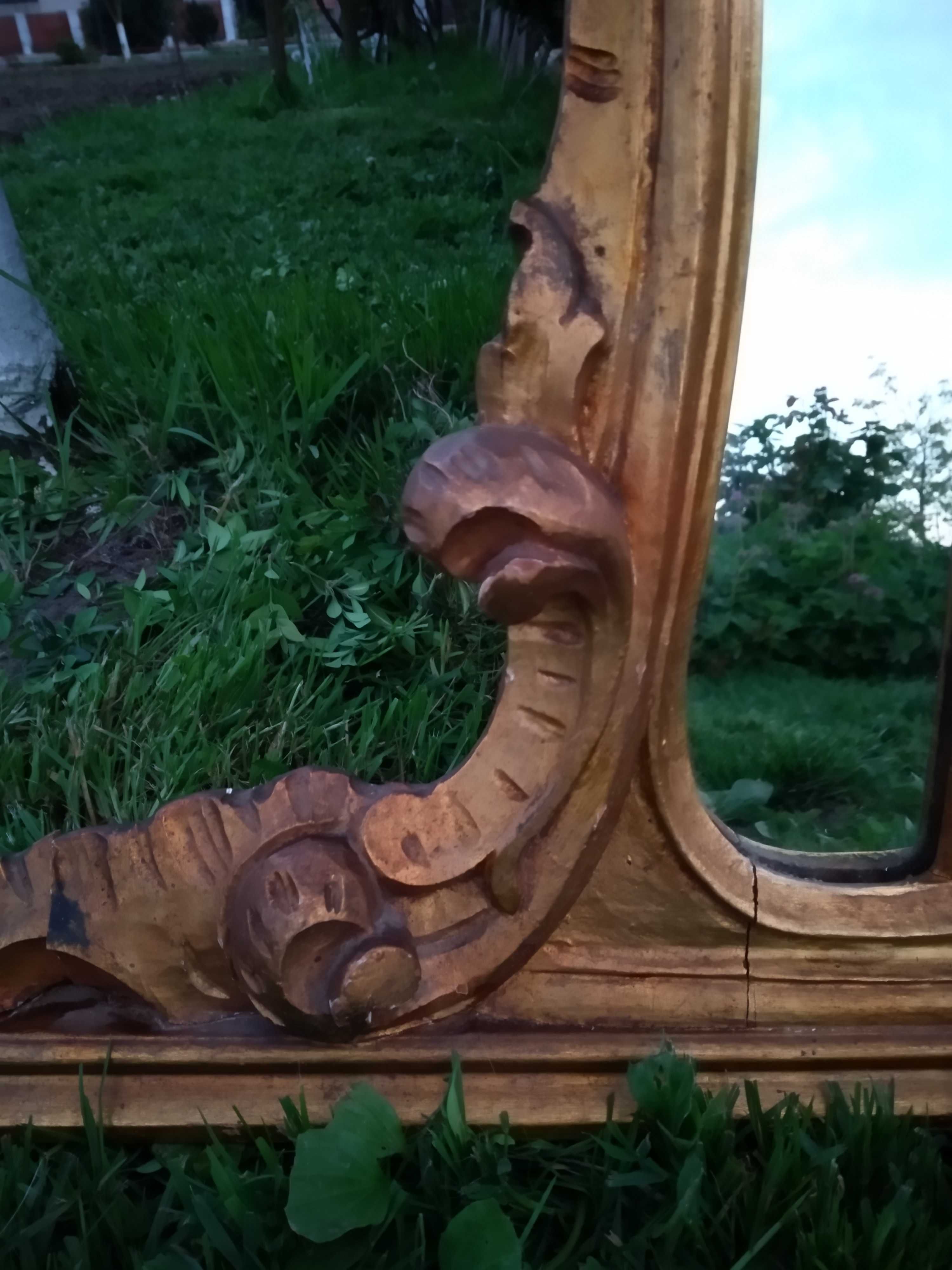 Oglindă vintage in lemn 120/122