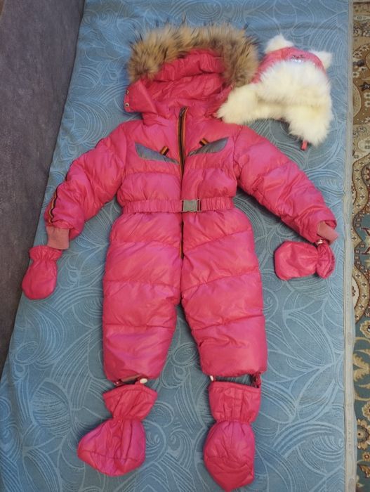 Продам зимний детский комбинезон