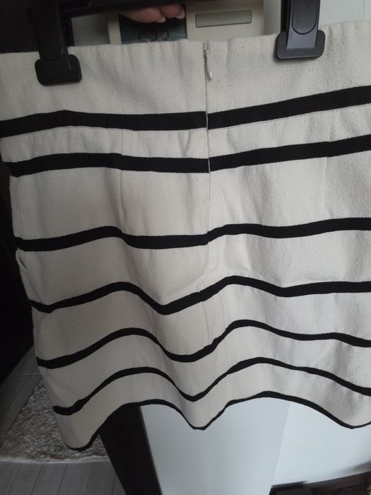 Дамска пола Avin