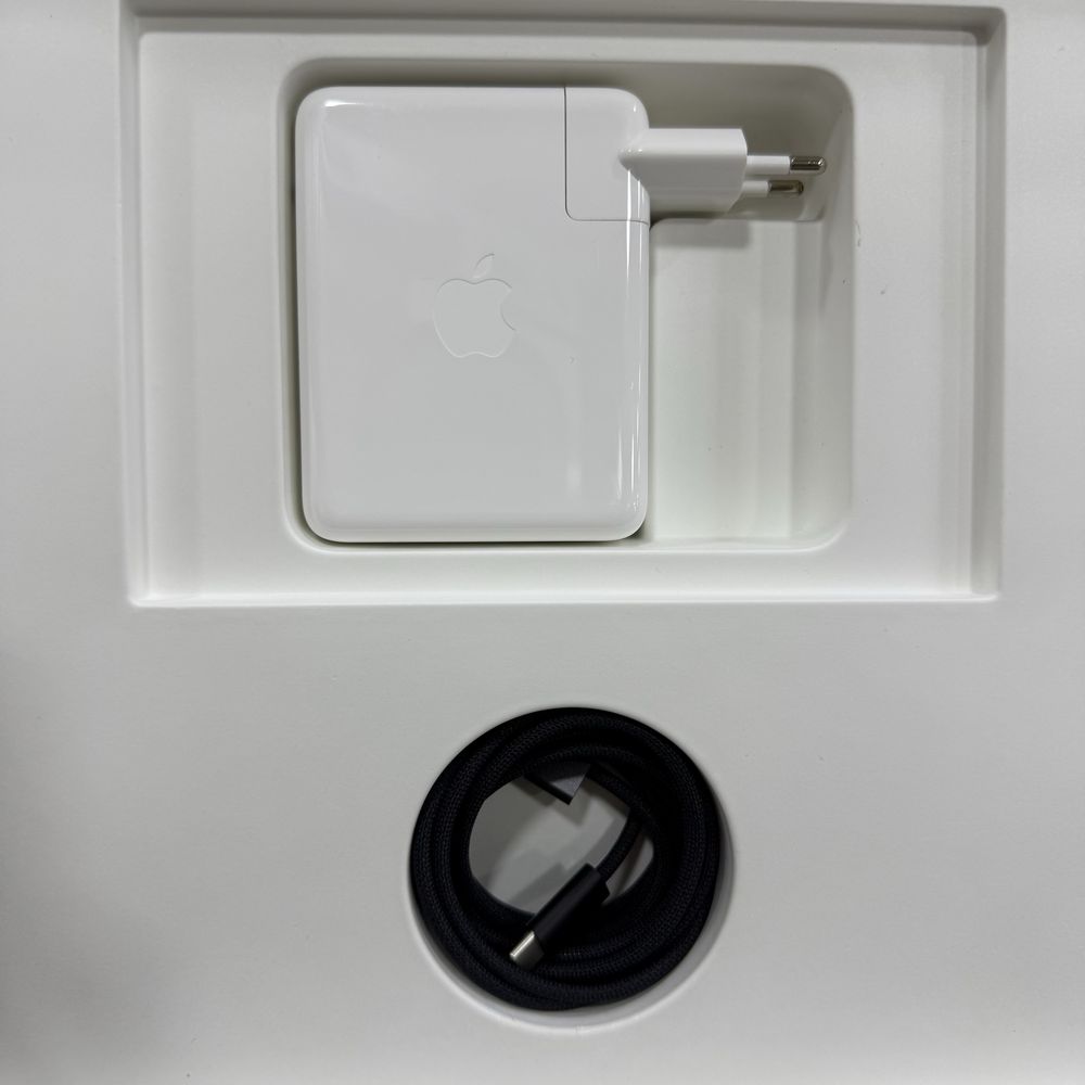 Macbook Pro 16" M4 Pro 24/512 Space Black