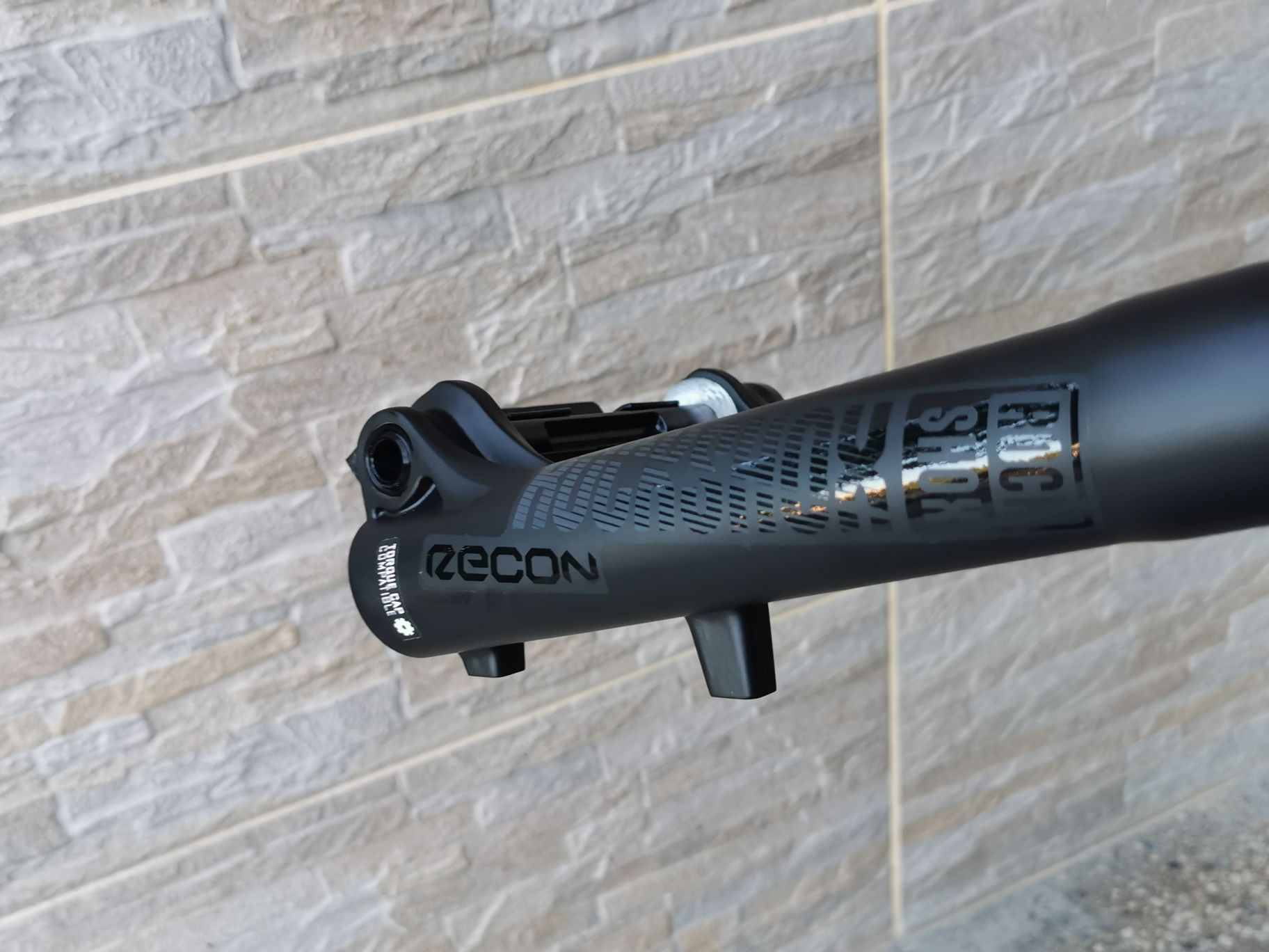 Вилка Rock Shox Recon Silver RL 2021 150mm / 27.5" Boost Tapered