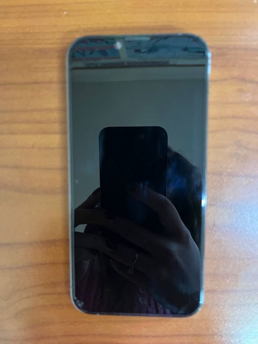 Iphone 13 pro blue sotiladi