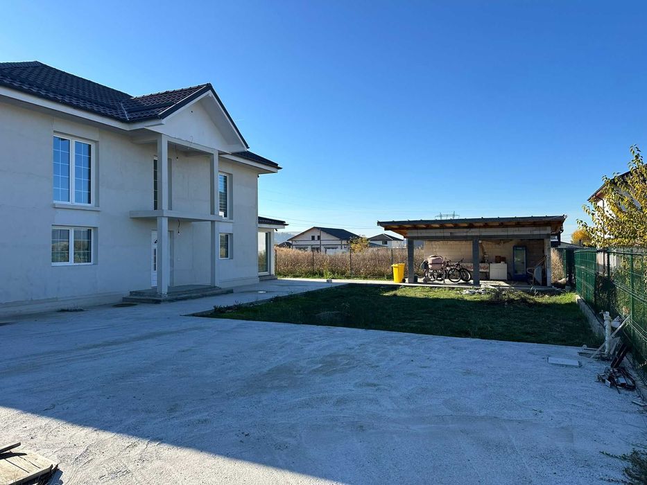 Casa in Budesti/Primarie