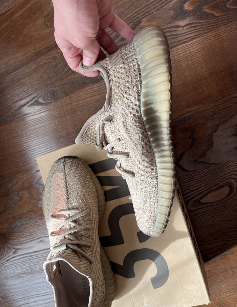 Yeezy  350  sand