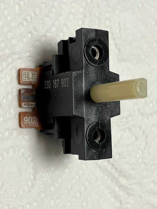 Продавам готварска печка за вграждане AEG с плот. Прочети описанието.