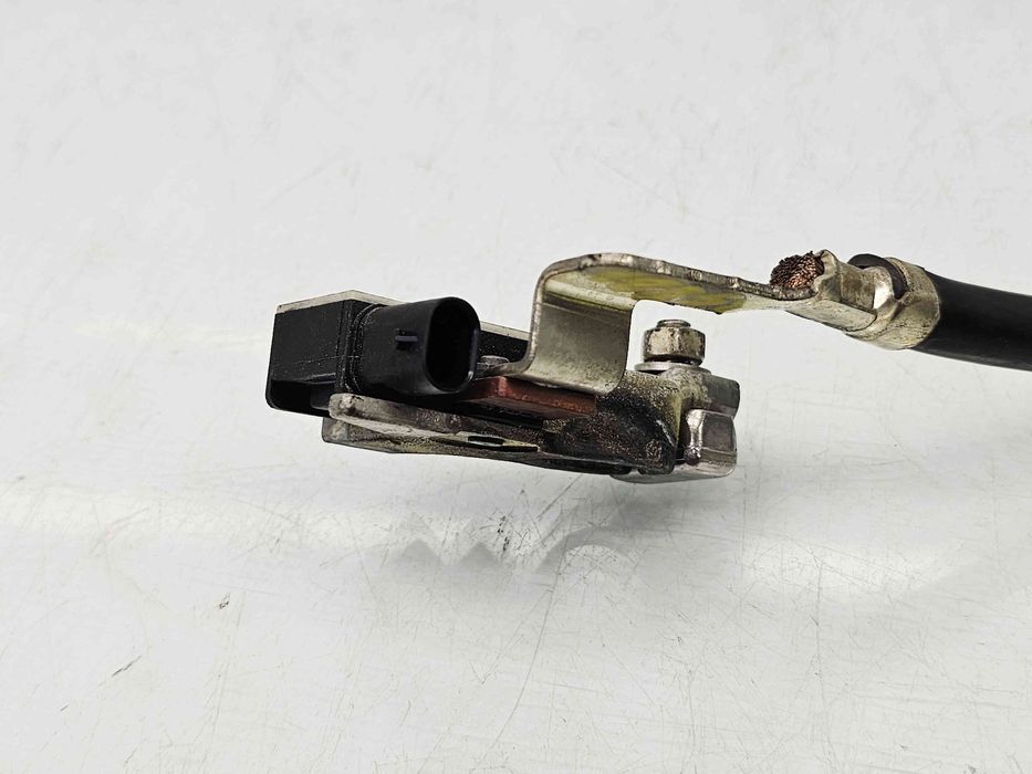 Borna baterie (-) Ford Grand C-Max (CB7) [Fabr 2010-2015] AV6N 20C679