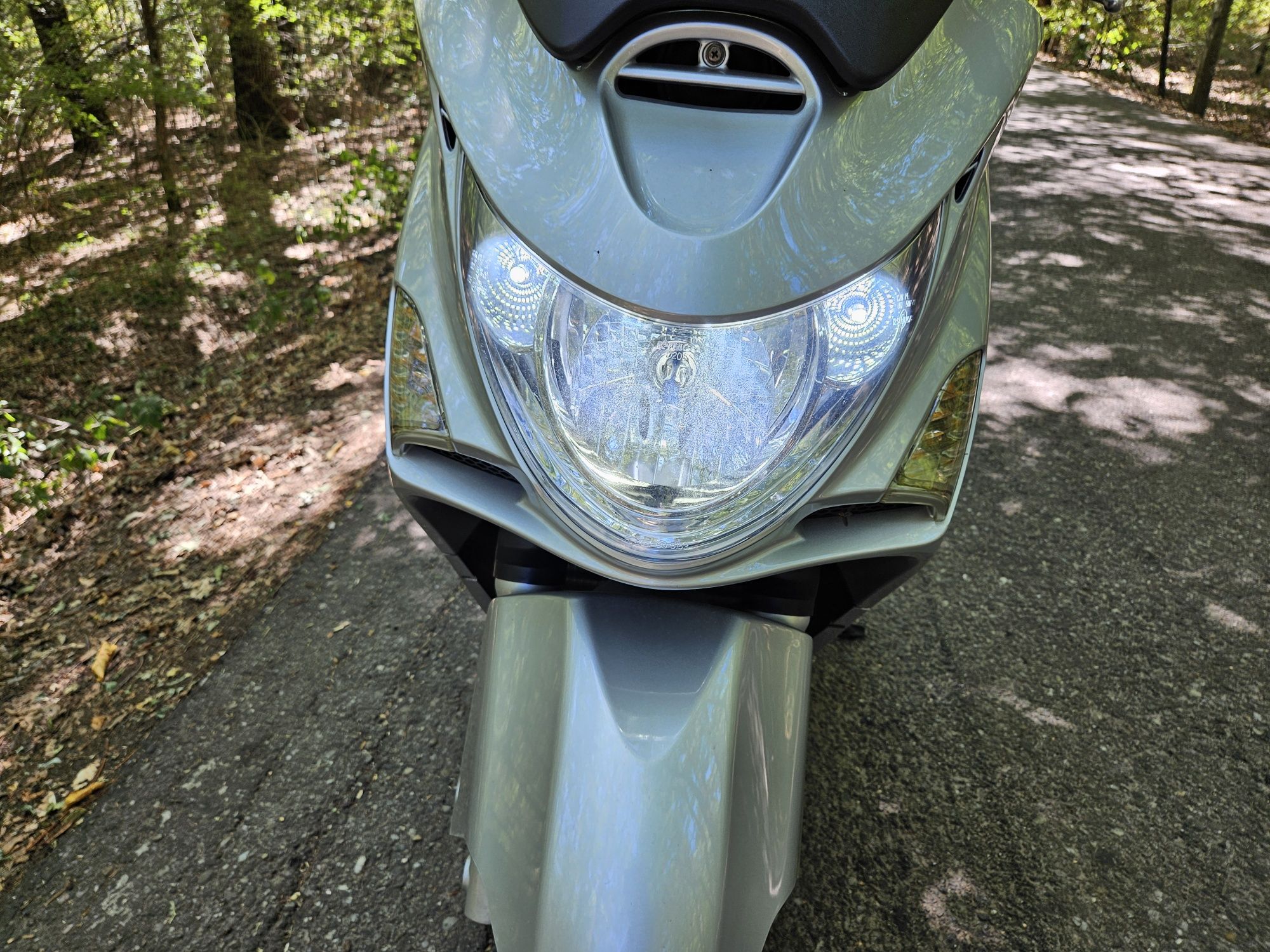 Scuter Kymco 500