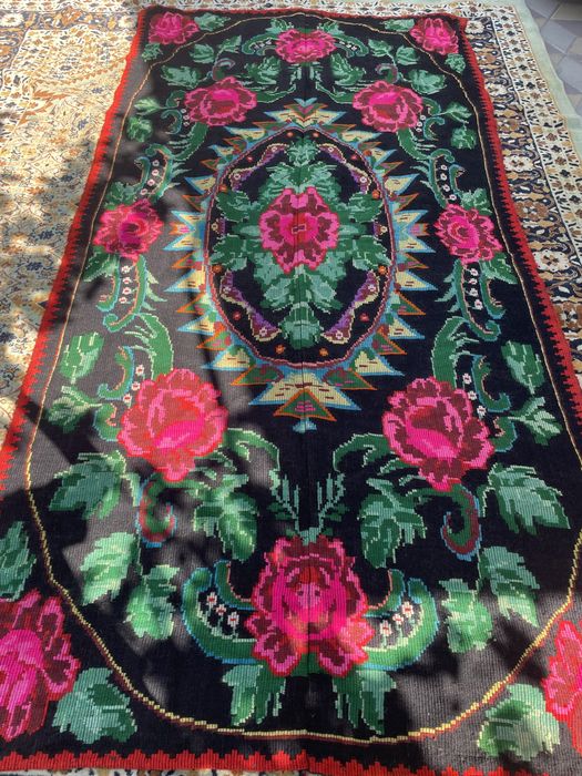 Covoare tradiționale din lână