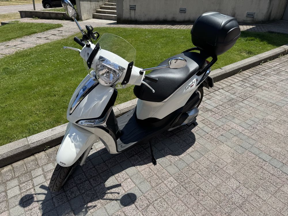 Скутер Piaggio liberty 125 sport ABS/ Пиаджо либерти