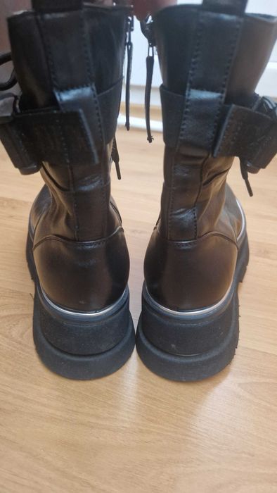 Дамски зимни обувки