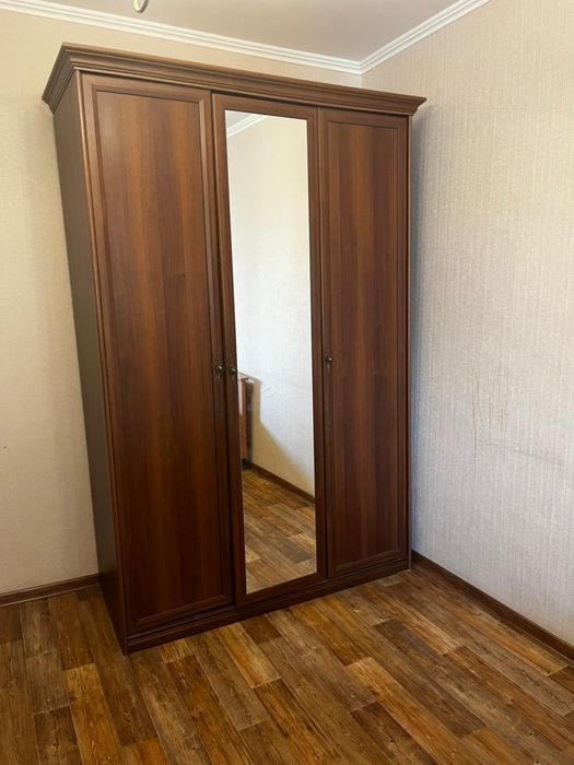 Продаю шкаф спальная
